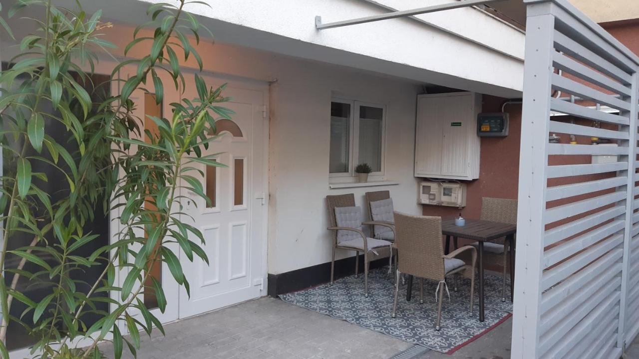 Apartamento T8 Balatonfüred Exterior foto